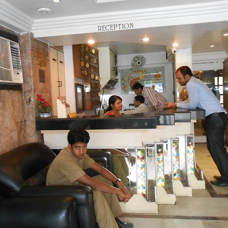 Hotel Victerrace Calcutta Extérieur photo