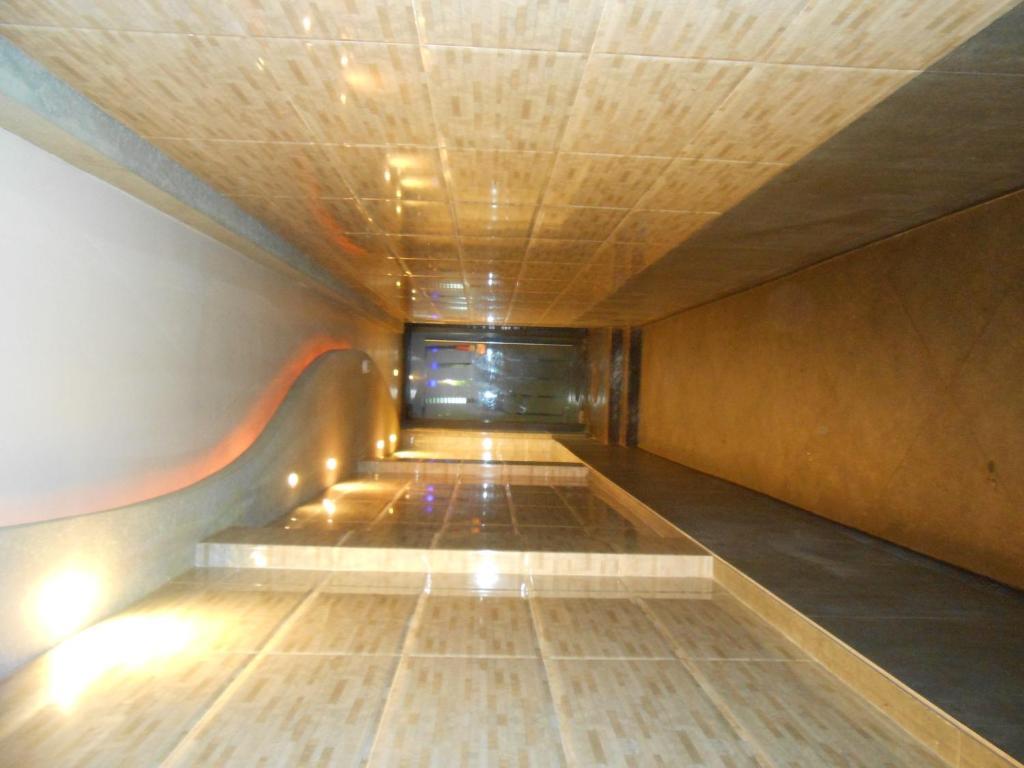Hotel Victerrace Calcutta Extérieur photo