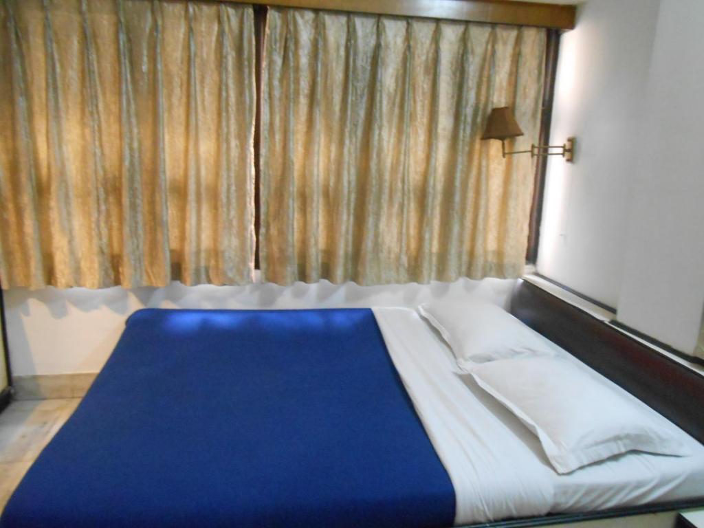 Hotel Victerrace Calcutta Extérieur photo